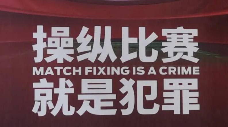 “2002年世界杯？我当时已经知道这会是我在国家队的最后一届大赛，所以对我来说出局就意味着要结束为国家队效力这一美好的经历，为意大利踢球，在球场上听国歌是无与伦比的经历。